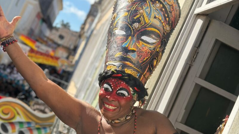 Banda Olodum e artistas convidados na Feijhoada da Negra Jhô, em Salvador