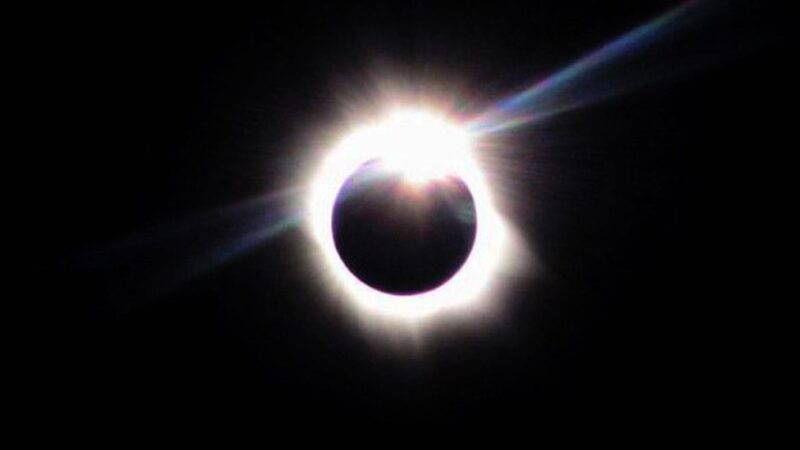 Brasileiros poderão ver eclipse solar por transmissão na internet