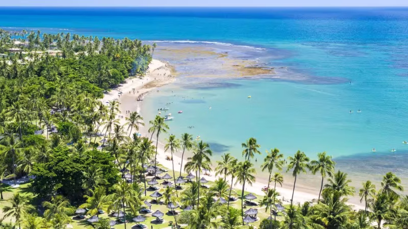 Solférias recebe distinção «Golden Friends» do Tivoli Ecoresort Praia do Forte (BA)