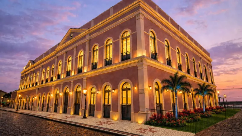 São Luís: da Rua Portugal ao Vila Galé