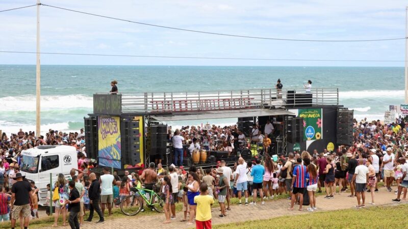 Pipoca do Mudei de Nome leva música e folia ao Parque dos Ventos neste domingo