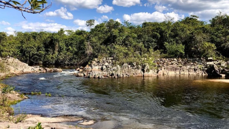 Trilha de longo curso  pelo Caminho de Santana, entre serras e cachoeiras, os encantos de Cavalcante